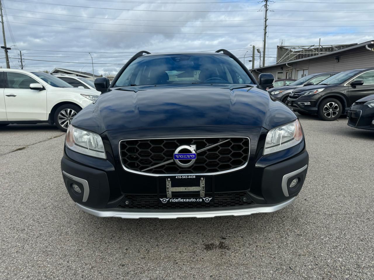 2015 Volvo XC70 T5 Drive-E Premier Plus Photo