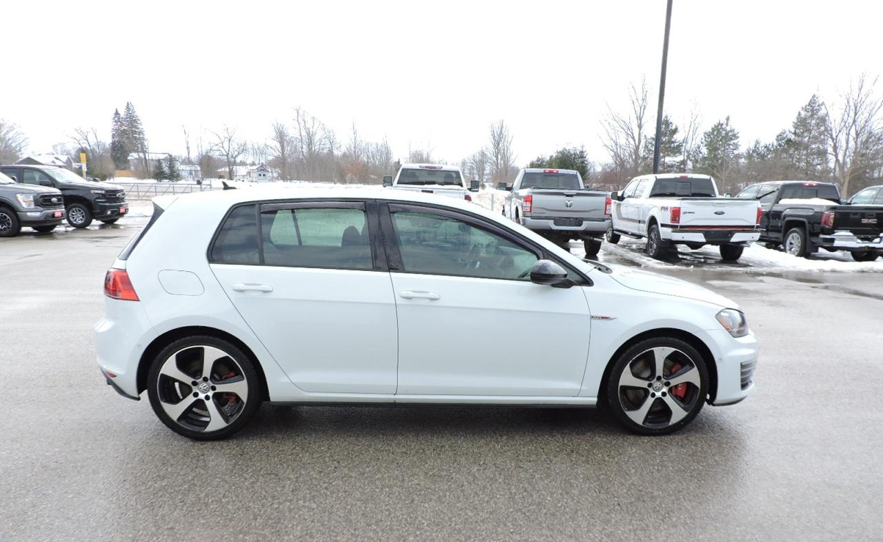 2016 Volkswagen Golf GTI Performance 6-Speed New Tires Only 120000 KM Photo