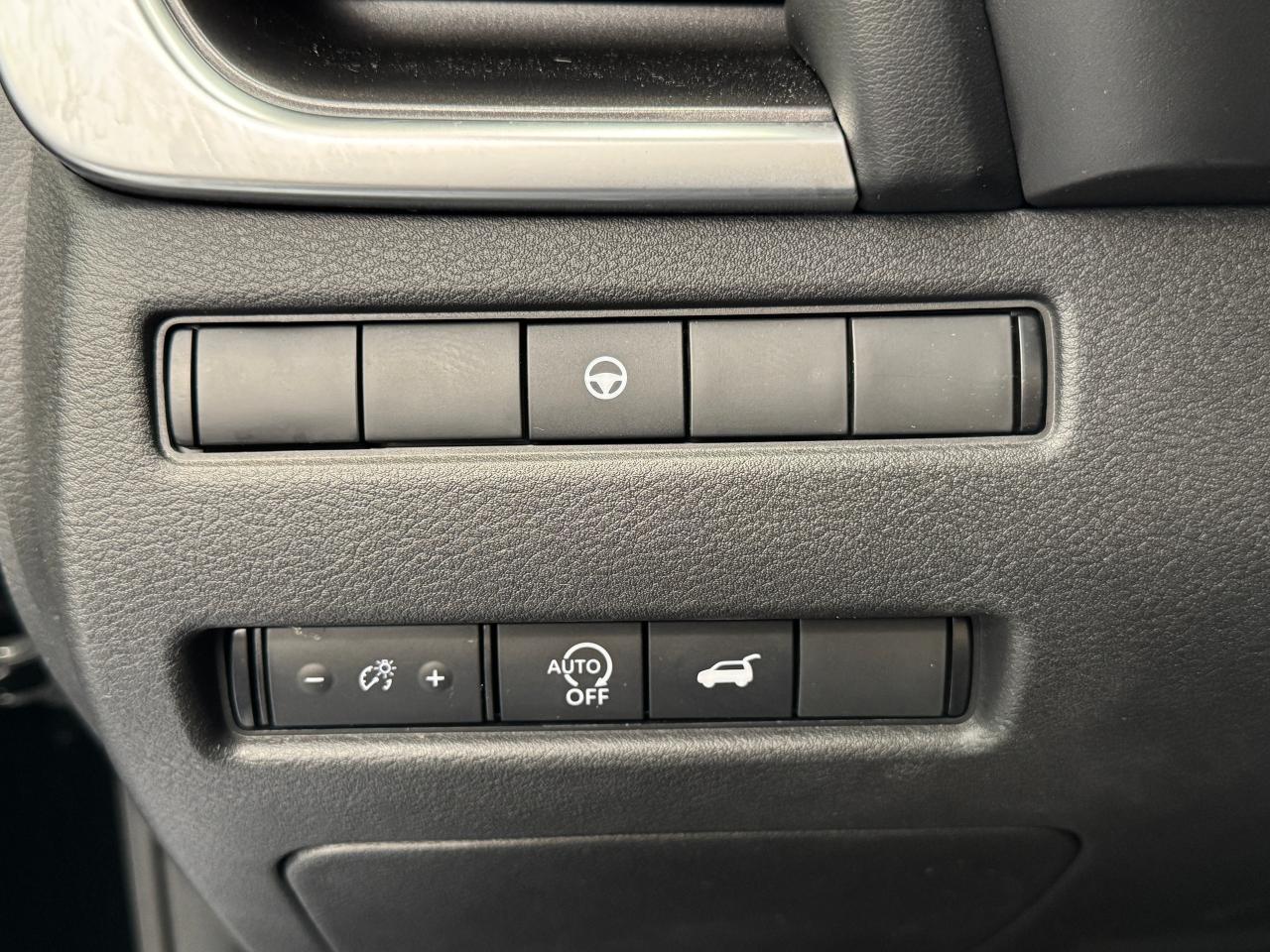 2023 Nissan Rogue SV Premium AWD Midnight Edition+CLEAN CARFAX Photo