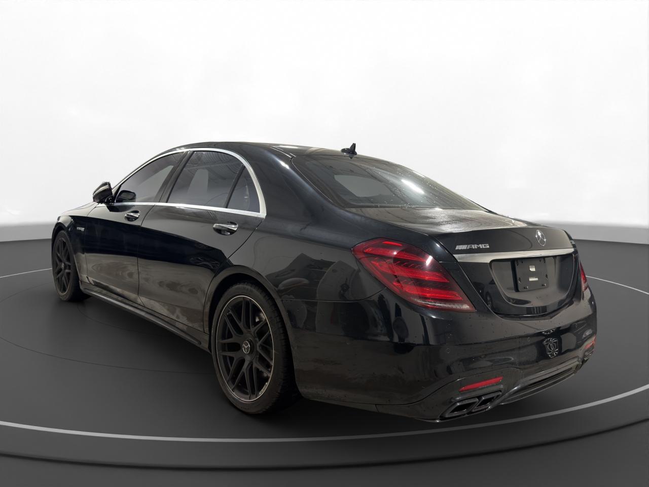 2020 Mercedes-Benz S63 AMG AMG S 63 | CARBON| EXCUTIVE REAR SEATS | NIGHT PKG Photo