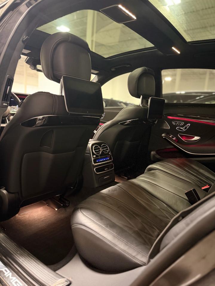 2020 Mercedes-Benz S63 AMG AMG S 63 | CARBON| EXCUTIVE REAR SEATS | NIGHT PKG Photo