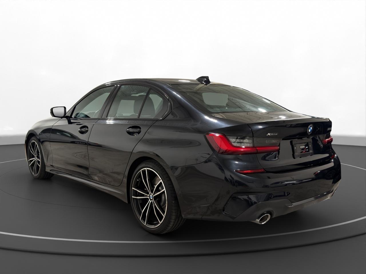 2021 BMW 3 Series 330i xDrive | M SPORT Photo4