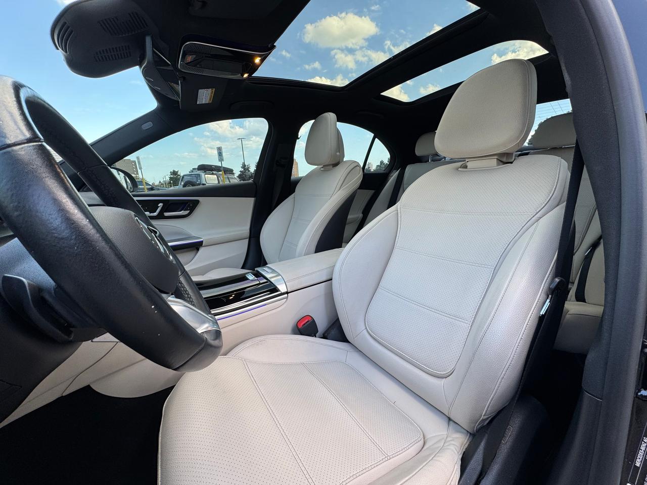 2022 Mercedes-Benz C-Class C 300 4MATIC Sedan | NO ACCIDENT | CLEAN CARFAX | - Photo #8