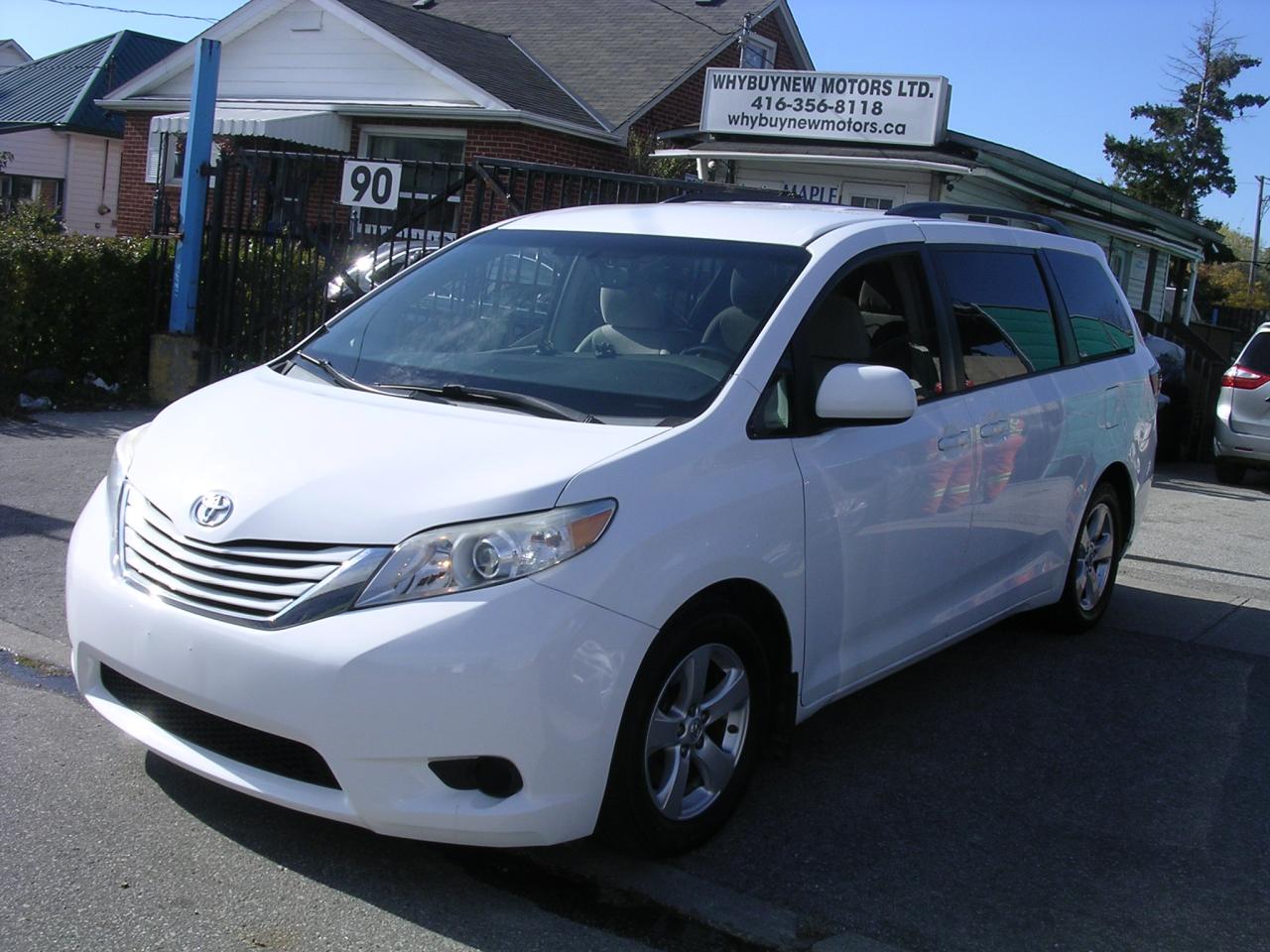 2015 Toyota Sienna 5DR LE 8-PASS FWD