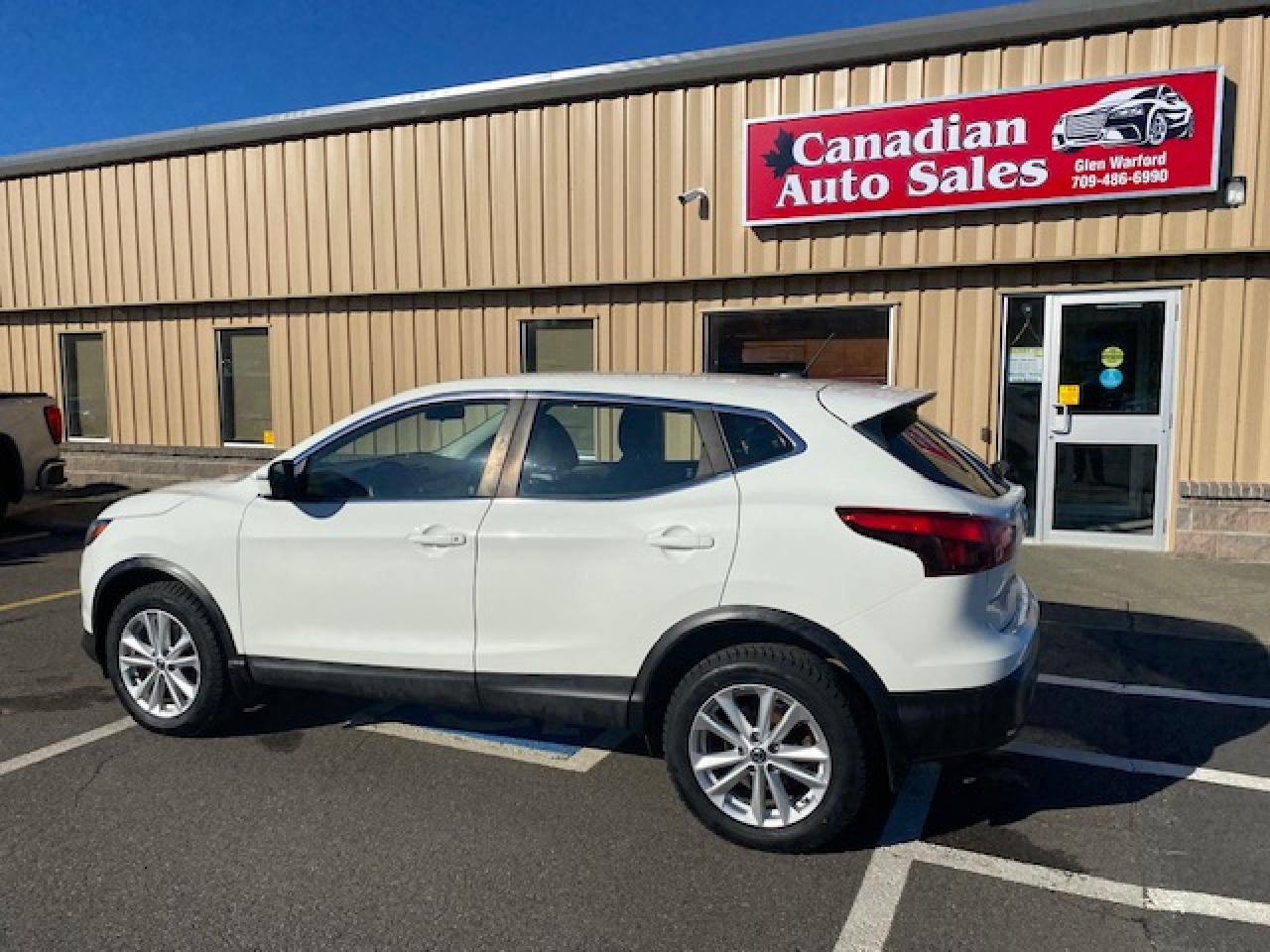 2019 Nissan Qashqai AWD S CVT - Photo #2