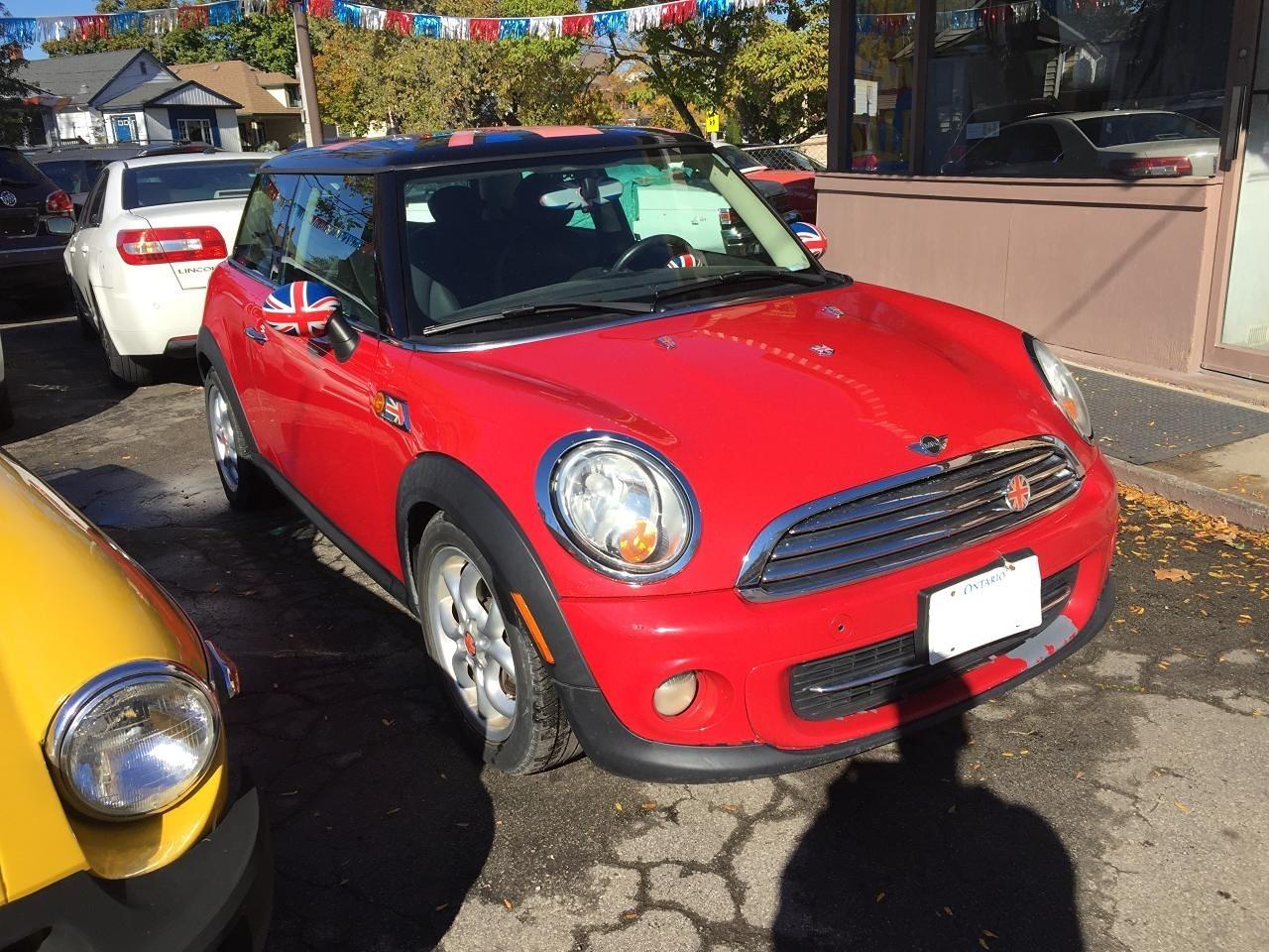 2013 MINI Cooper 2dr Cpe Knightsbridge Classic