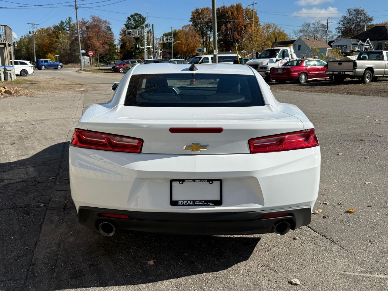 2018 Chevrolet Camaro 1LT - Photo #4