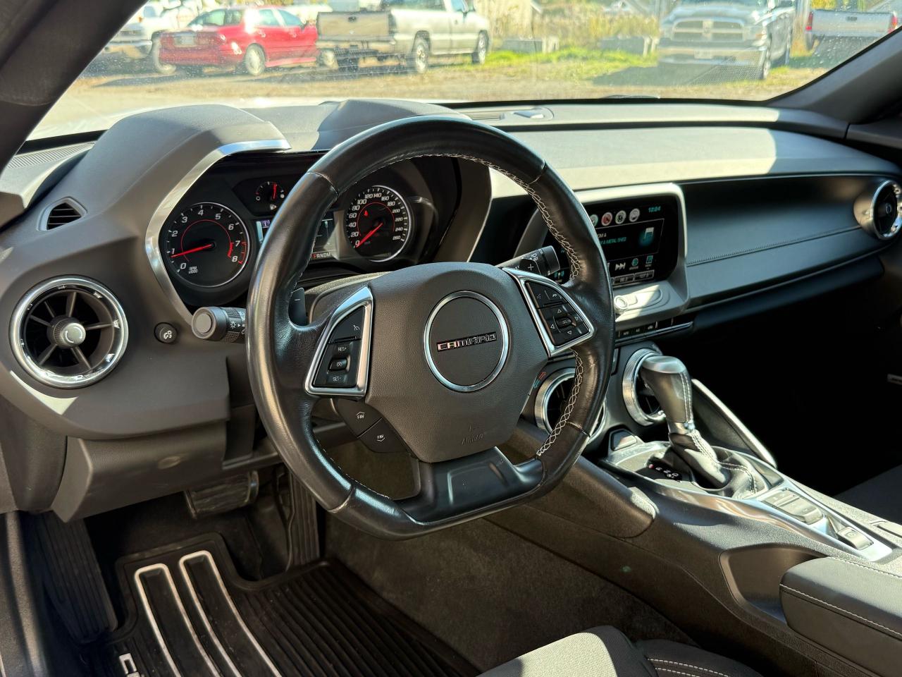 2018 Chevrolet Camaro 1LT - Photo #6