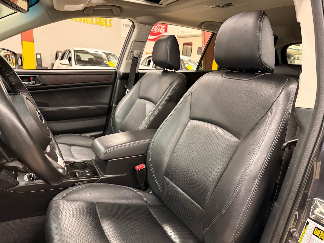 2019 Subaru Outback LIMITED - Photo #13