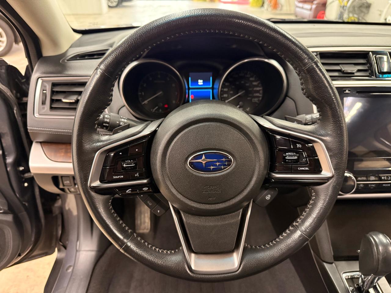 2019 Subaru Outback LIMITED - Photo #18
