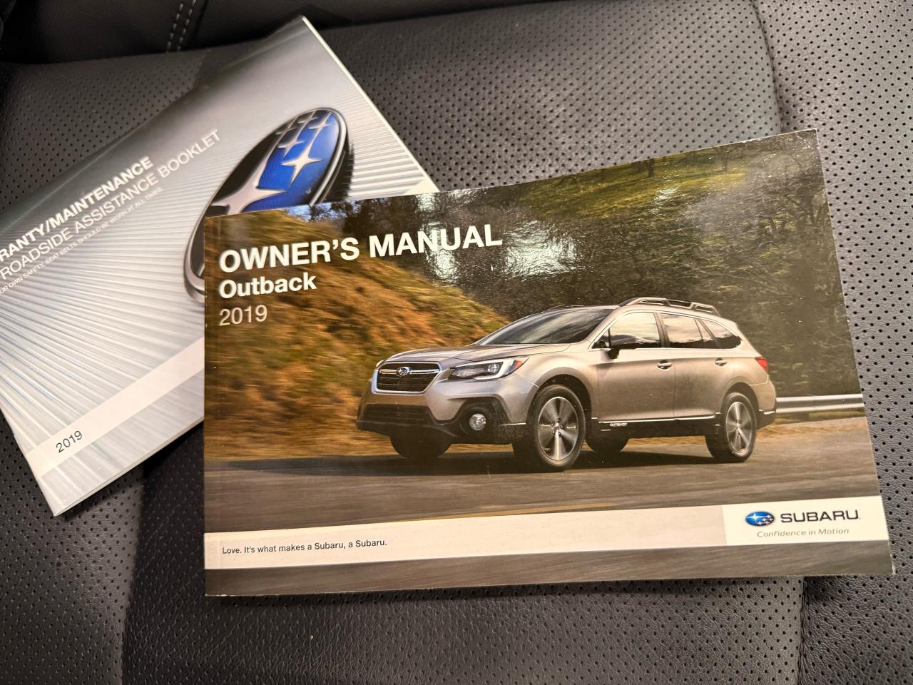 2019 Subaru Outback LIMITED - Photo #27