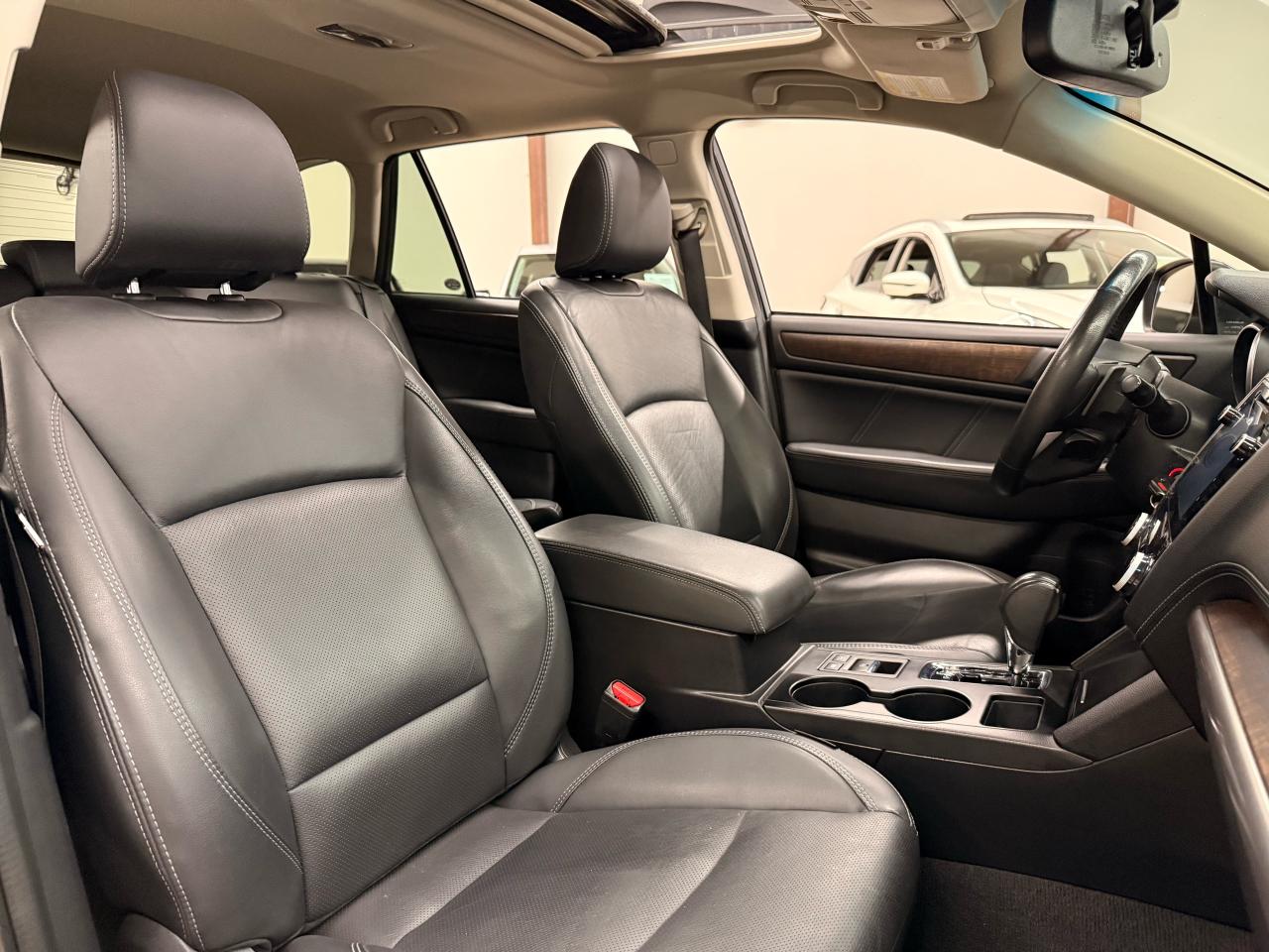 2019 Subaru Outback LIMITED - Photo #24