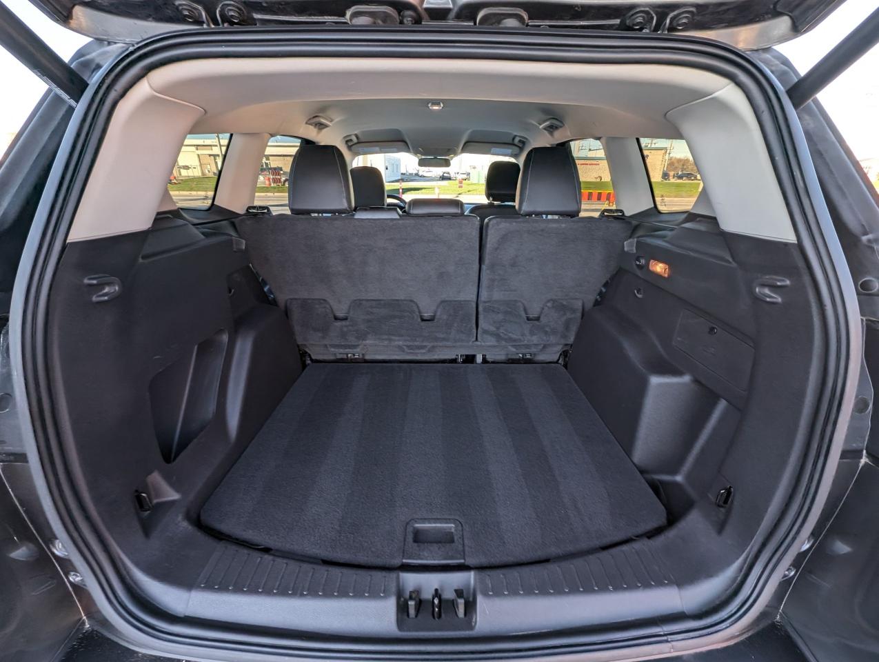 2018 Ford Escape SEL | No Accidents | Leather | Heated Seats - Photo #5