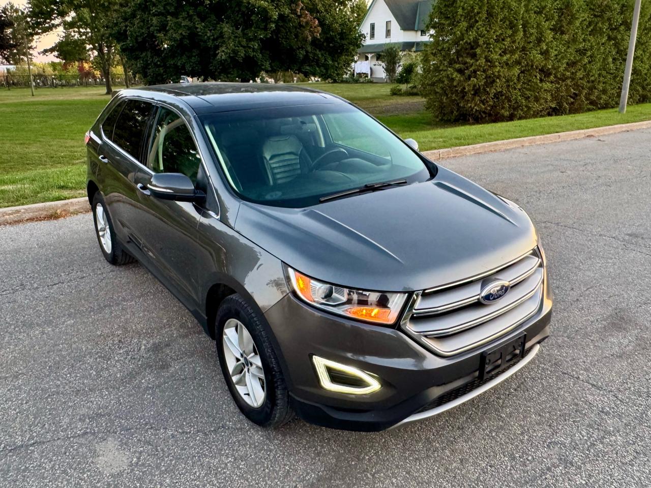 2016 Ford Edge SE Loaded / Navigation / Certified - Photo #8