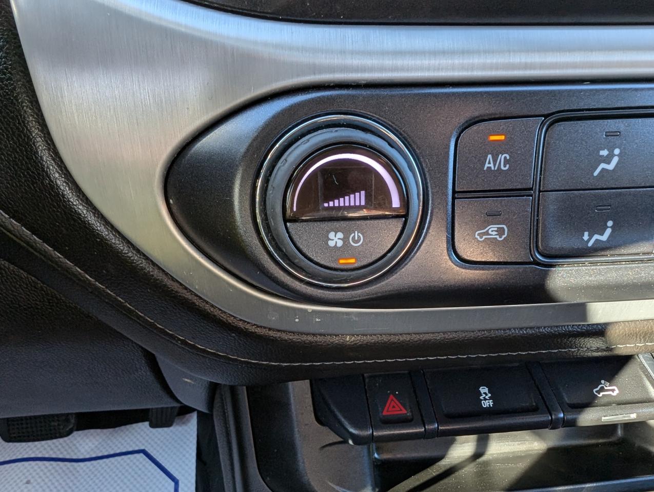 2022 GMC Canyon Elevation | MB OWNED | NO COLLISIONS - Photo #11