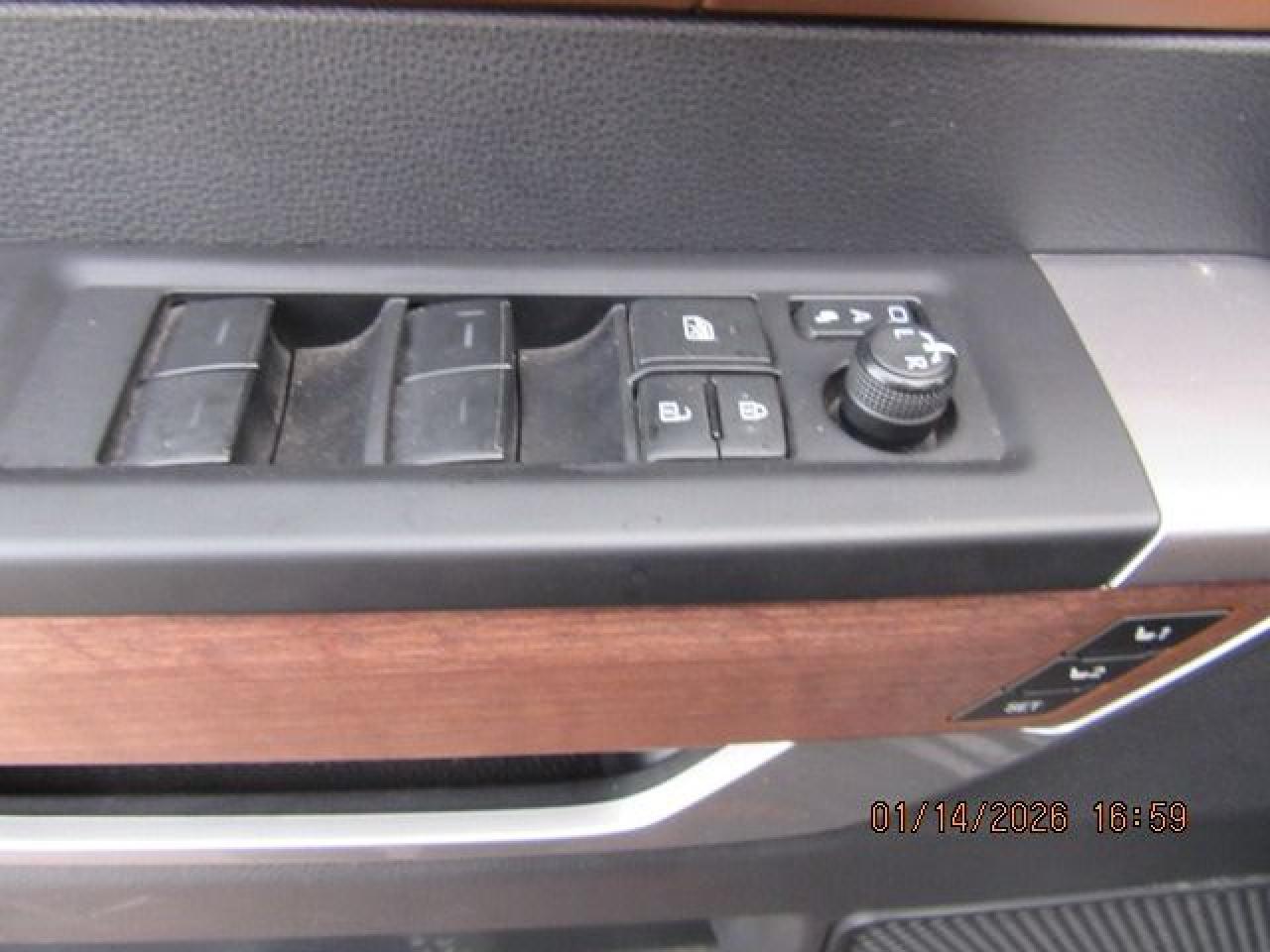 2022 Toyota Tundra Platinum Photo