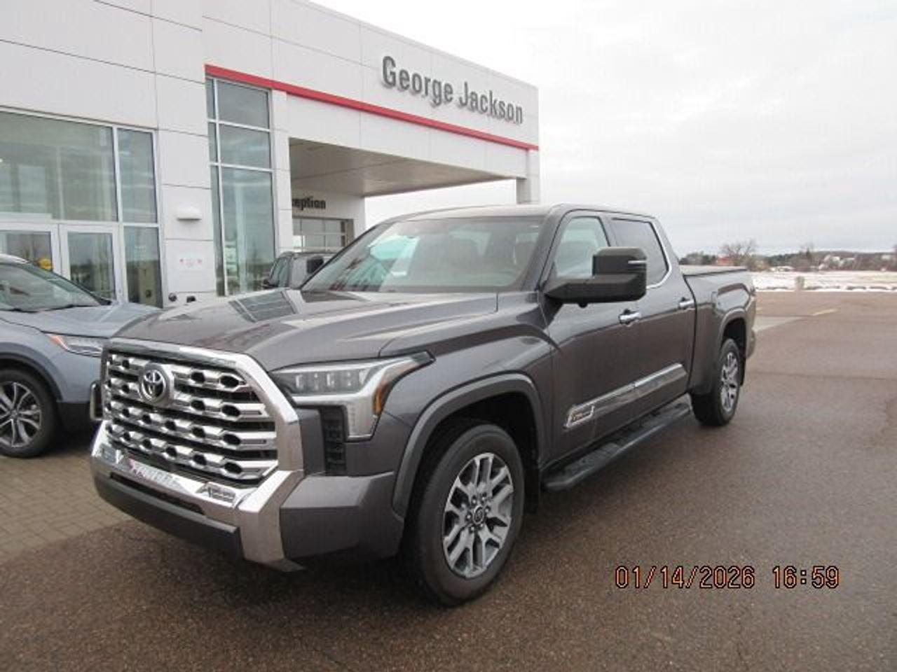 2022 Toyota Tundra Platinum - Photo #1