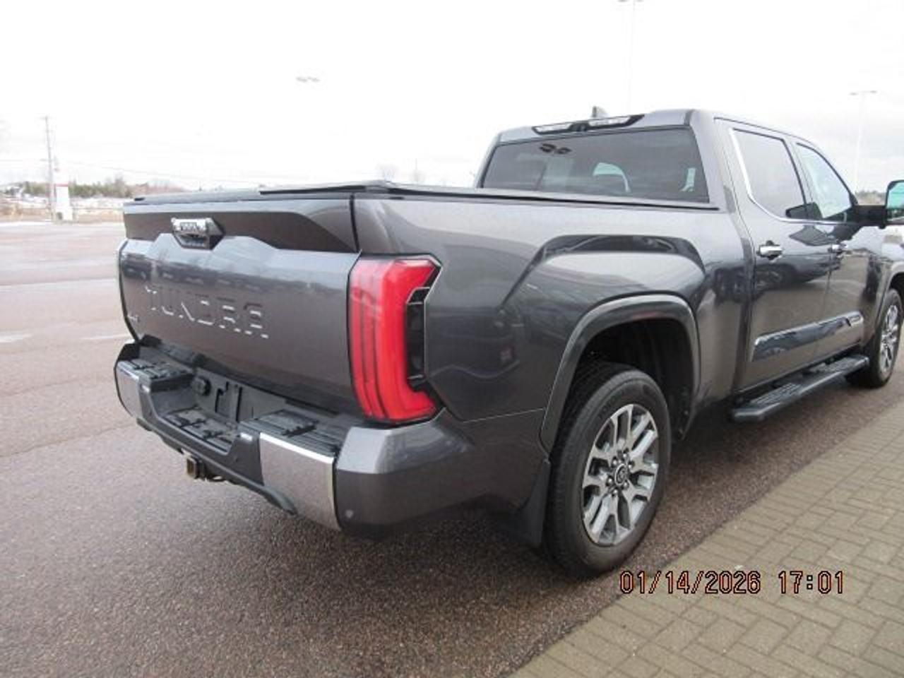 2022 Toyota Tundra Platinum Photo