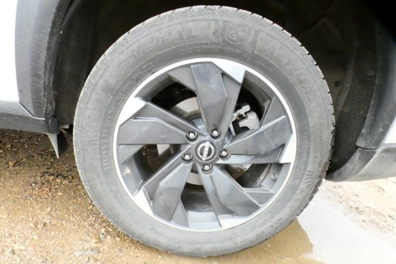 2024 Nissan Rogue SV AWD w/Htd cloth, moonroof, BUC - Photo #19