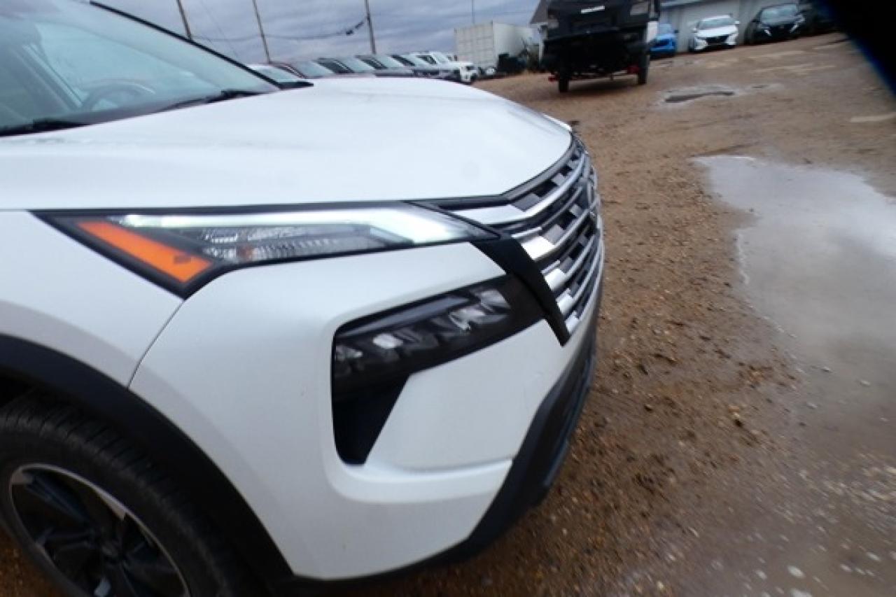 2024 Nissan Rogue SV AWD w/Htd cloth, moonroof, BUC - Photo #31