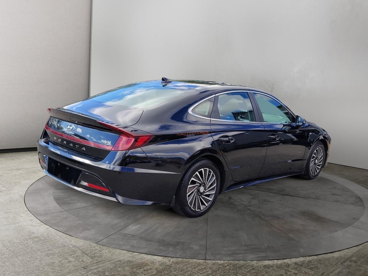 2022 Hyundai Sonata Hybrid Ultimate Photo4