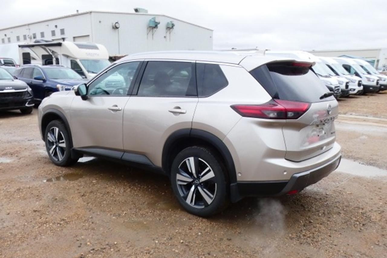 2024 Nissan Rogue SL AWD w/Htd Leather, pano S/R, NAV, BUC - Photo #8