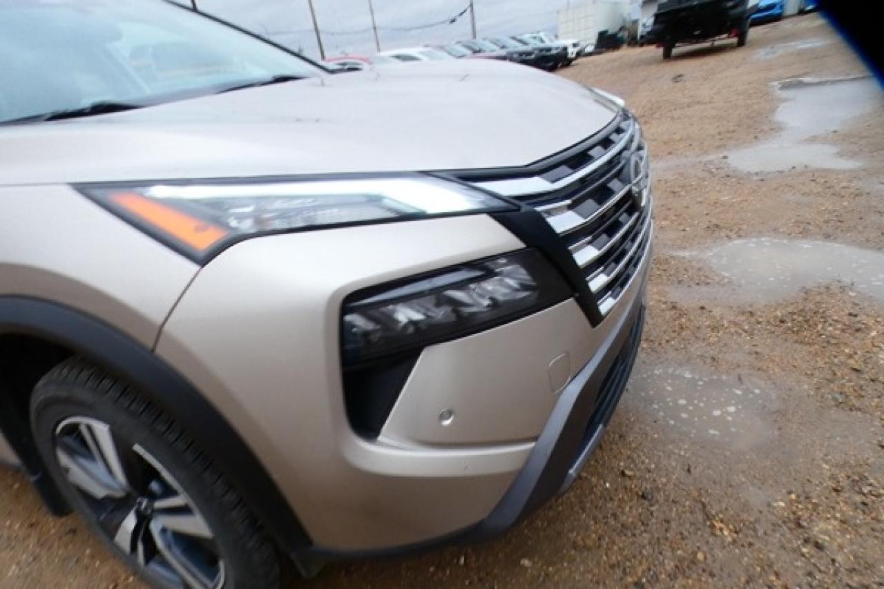 2024 Nissan Rogue SL AWD w/Htd Leather, pano S/R, NAV, BUC - Photo #34