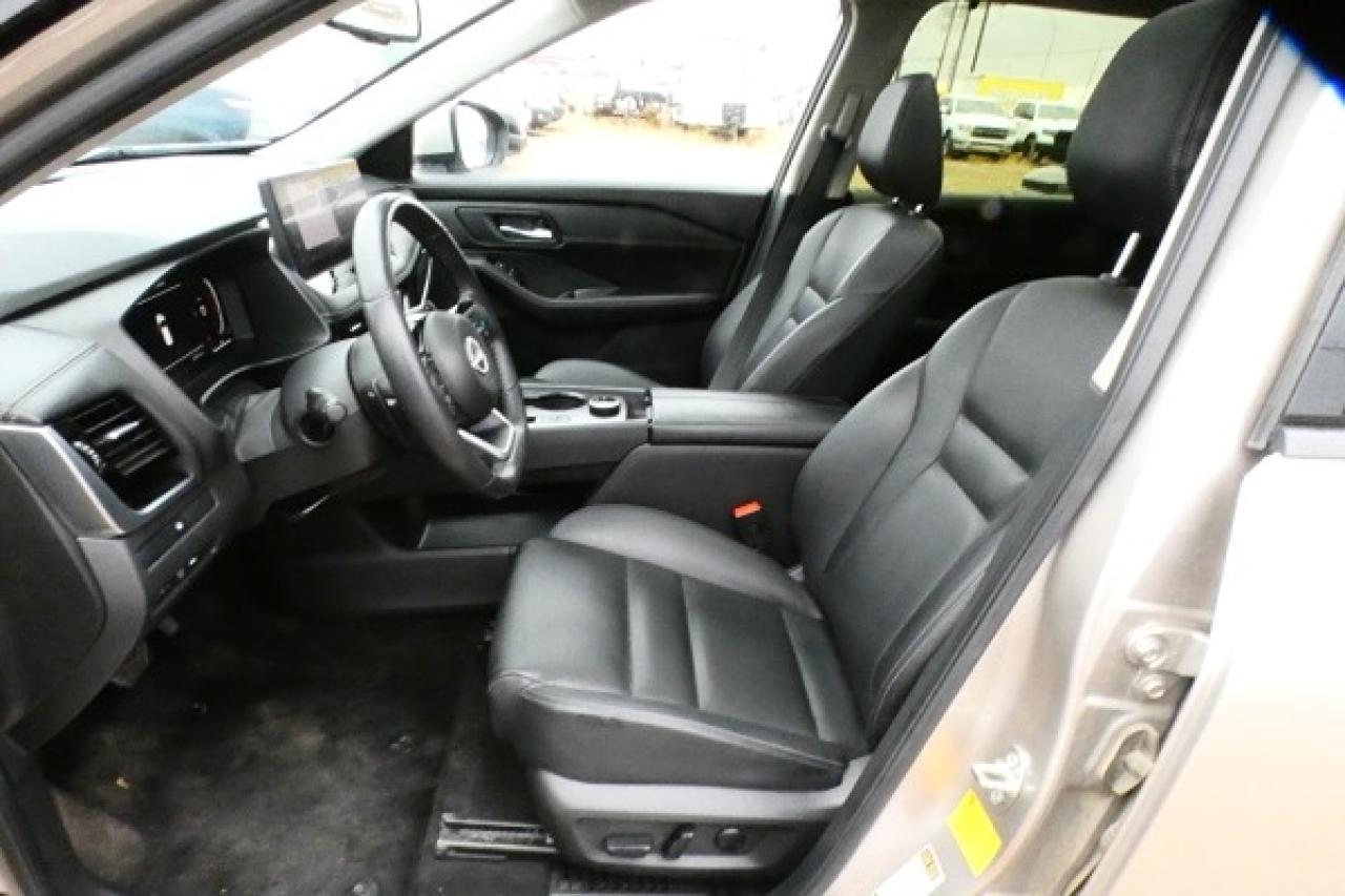 2024 Nissan Rogue SL AWD w/Htd Leather, pano S/R, NAV, BUC - Photo #11