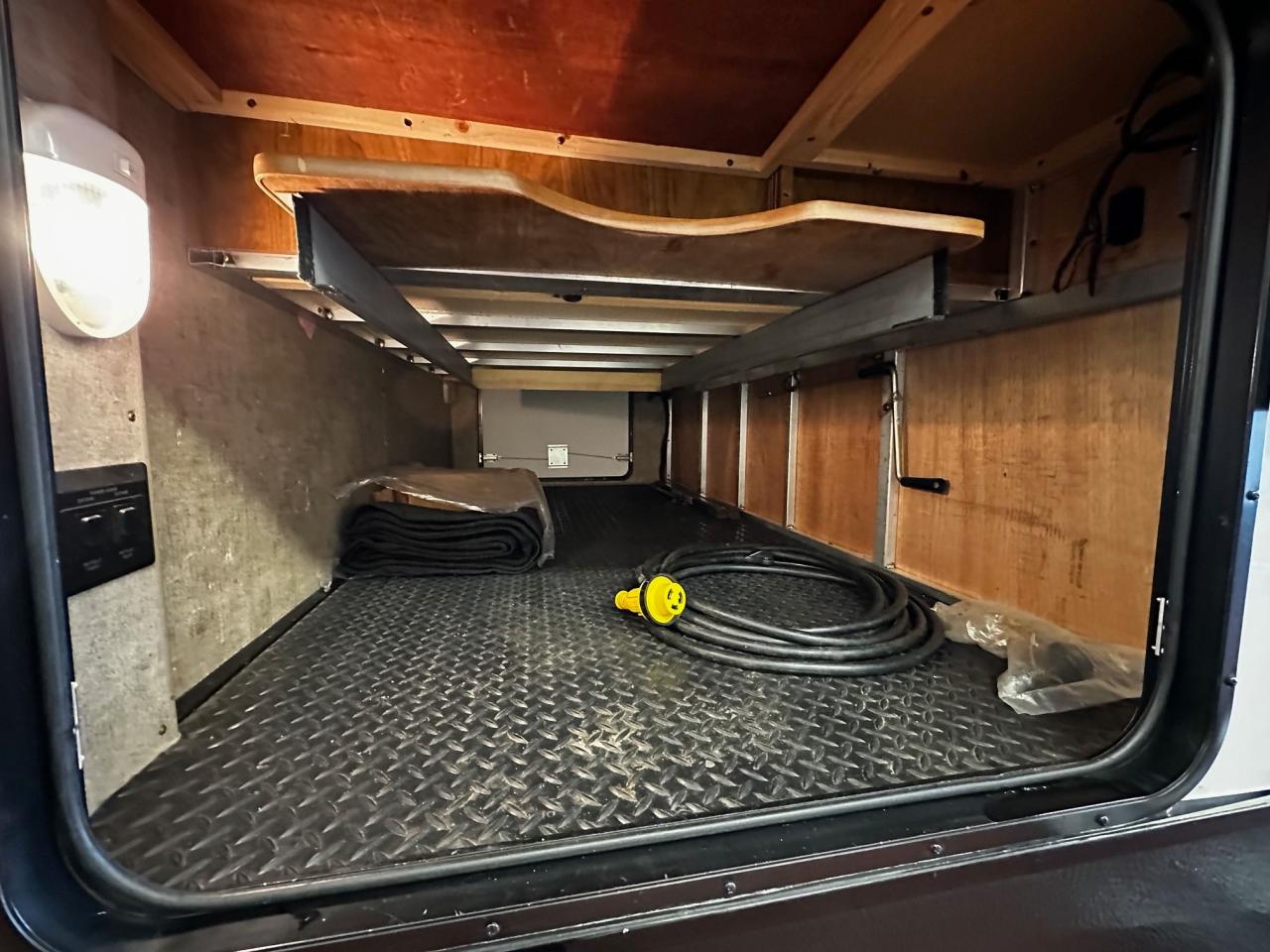 2016 Outdoors RV Blackstone 280FKSB 