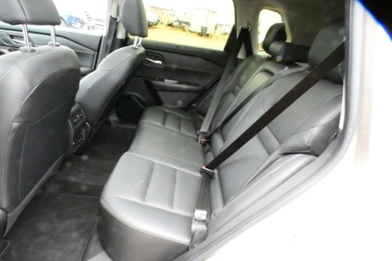 2024 Nissan Rogue SL AWD w/Htd Leather, pano S/R, NAV, BUC - Photo #10