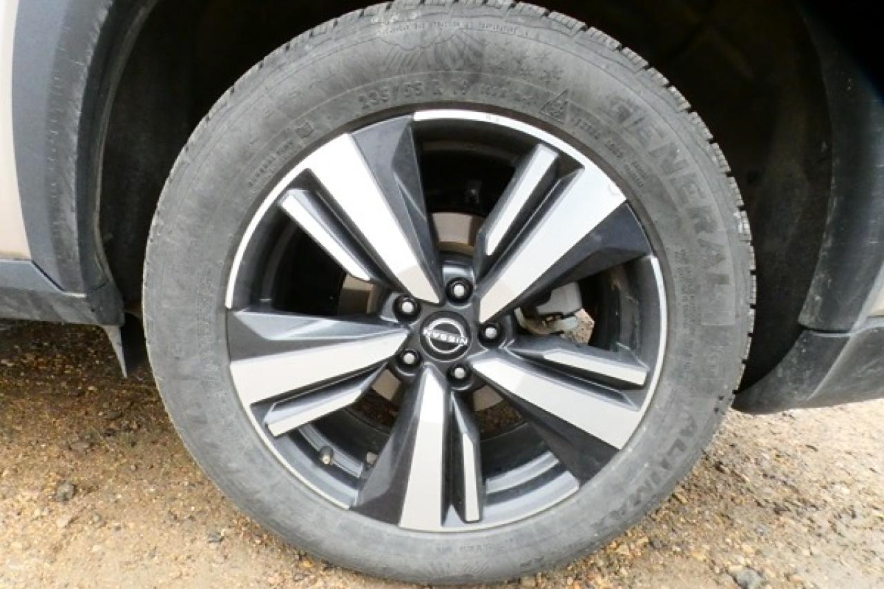 2024 Nissan Rogue SL AWD w/Htd Leather, pano S/R, NAV, BUC - Photo #20