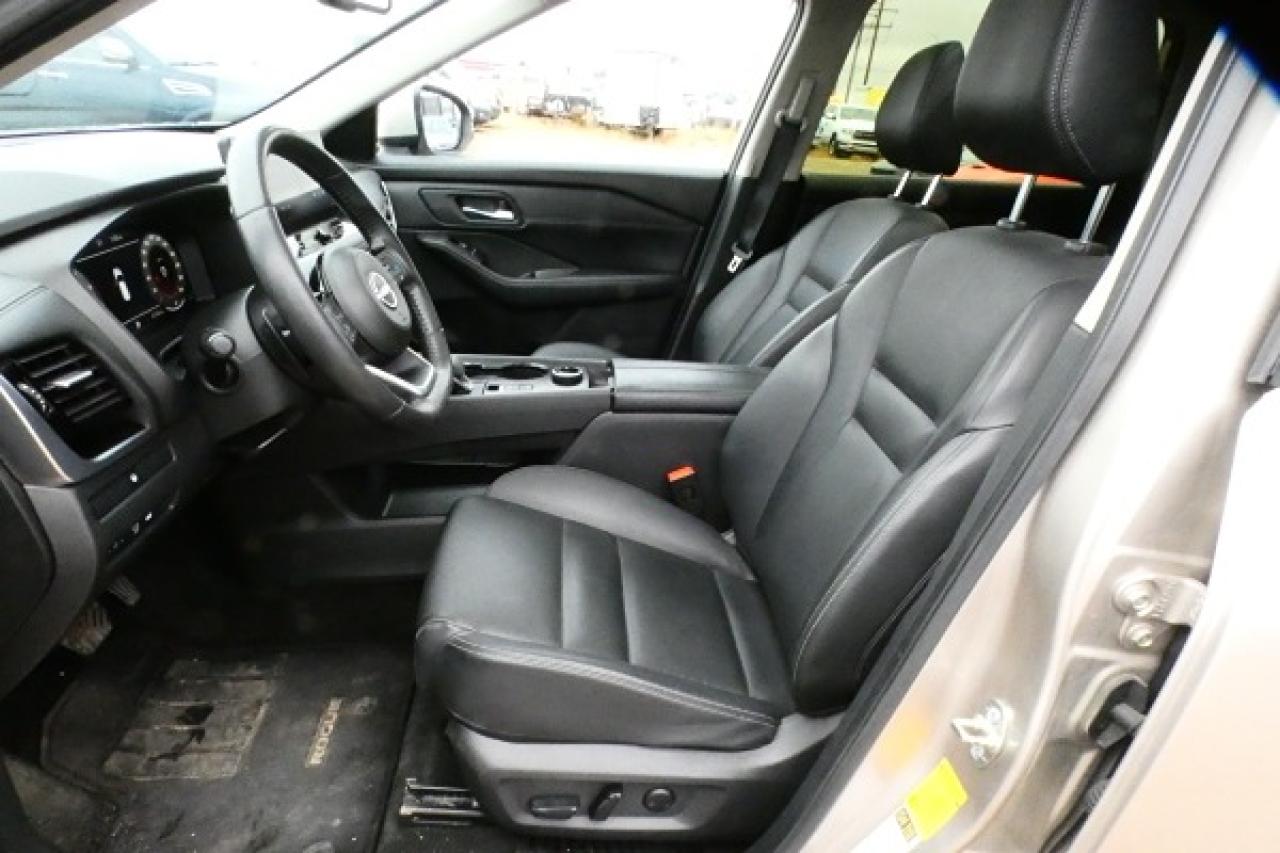 2024 Nissan Rogue SL AWD w/Htd Leather, pano S/R, NAV, BUC - Photo #11