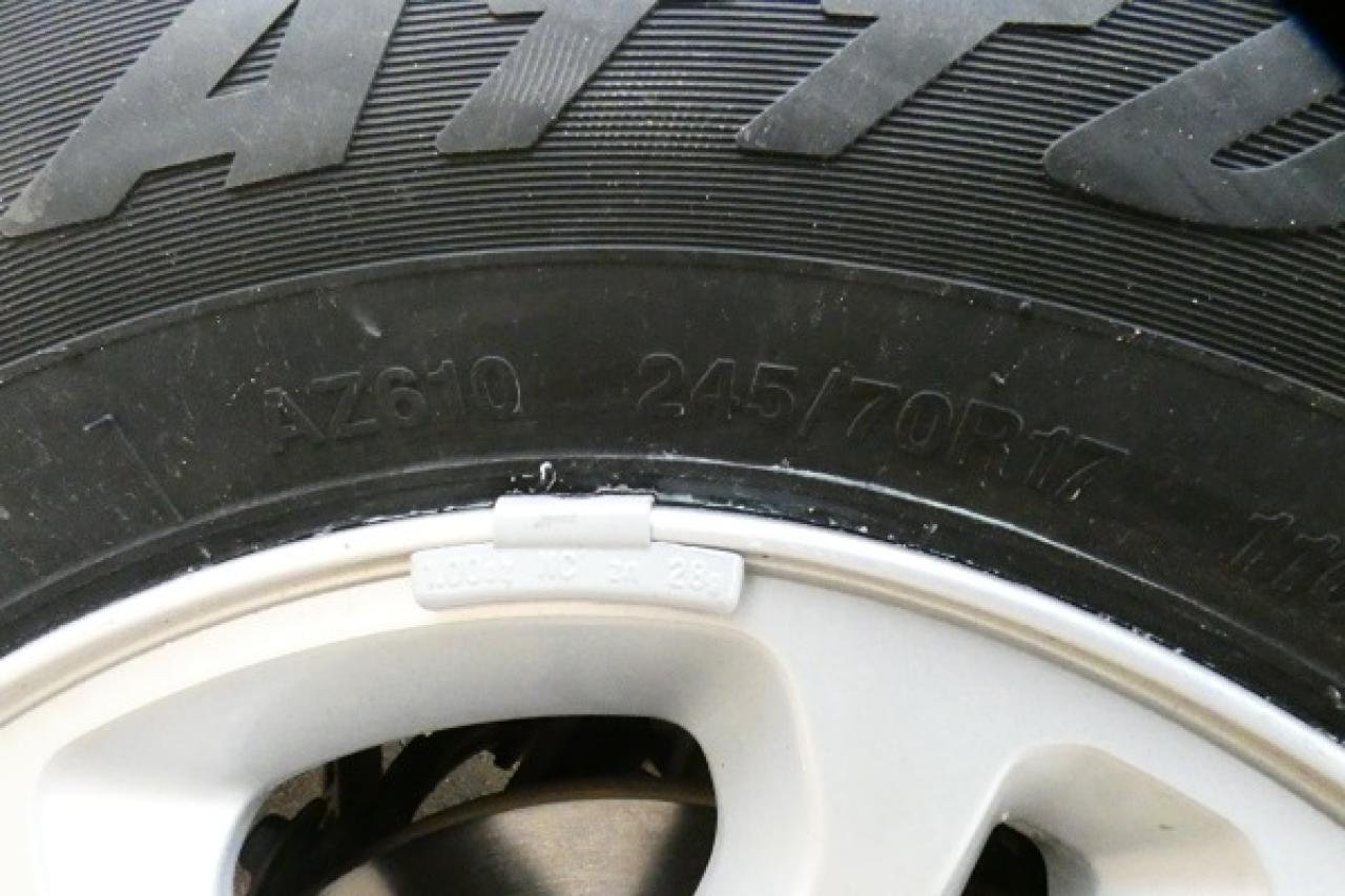 2023 Jeep Grand Cherokee Laredo 4x4 w/Htd cloth, S/R, BUC - Photo #19