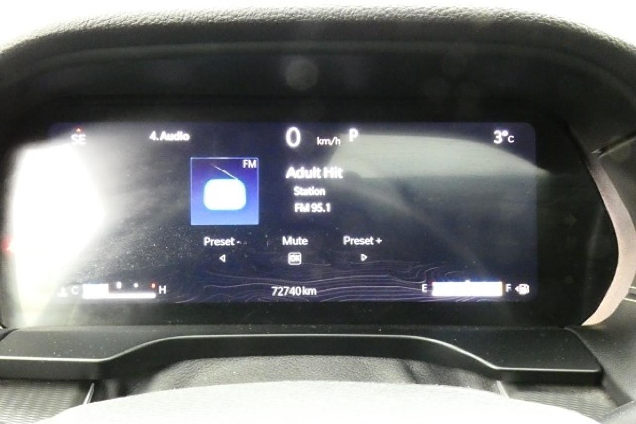 2023 Jeep Grand Cherokee Laredo 4x4 w/Htd cloth, S/R, BUC - Photo #13