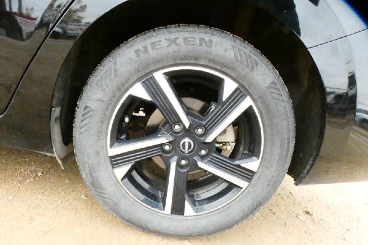 2024 Nissan Sentra SV w/Htd cloth, BUC - Photo #16