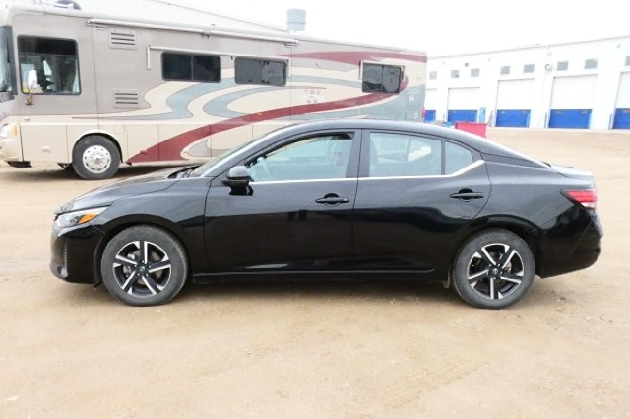2024 Nissan Sentra SV w/Htd cloth, BUC