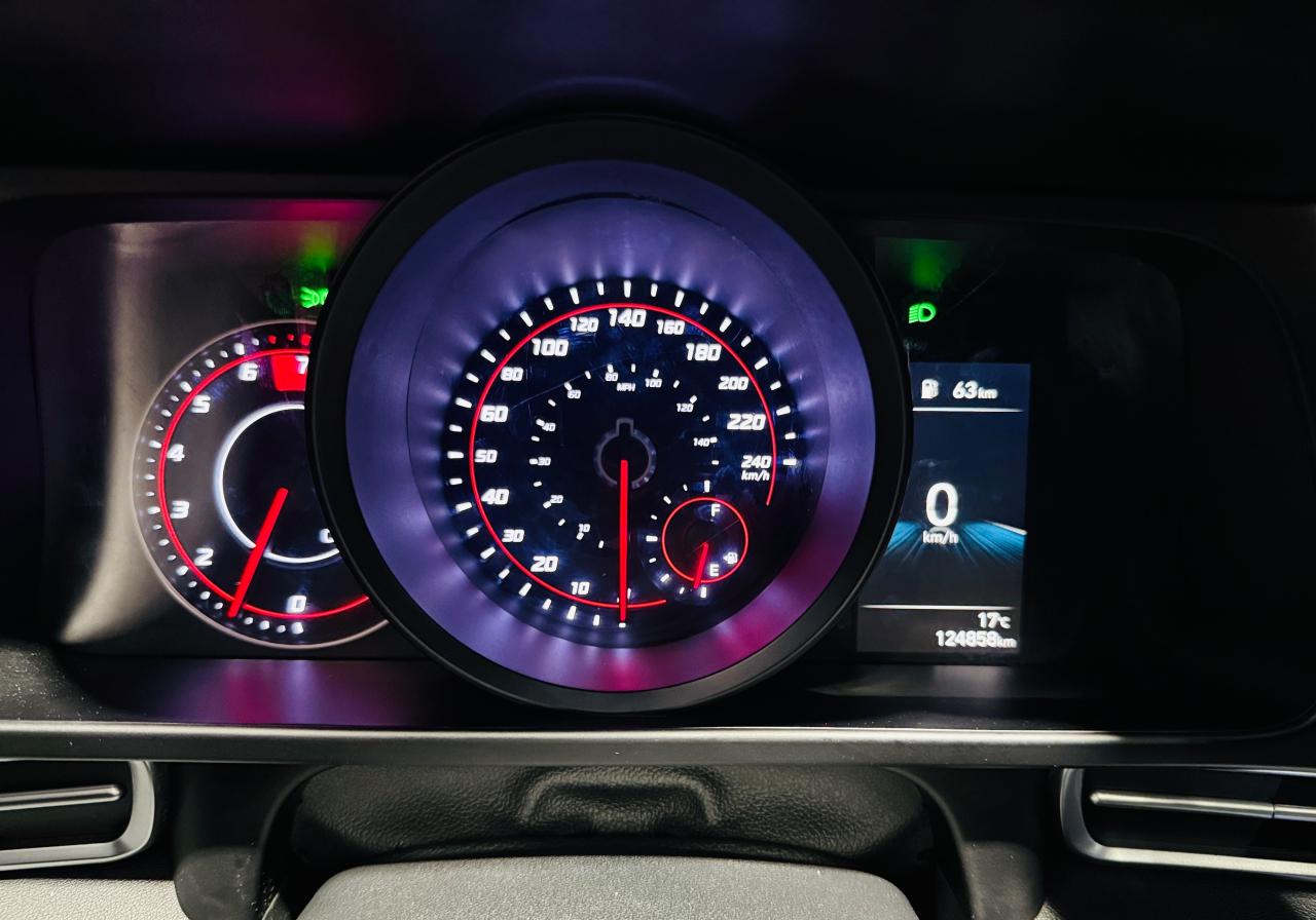 2021 Hyundai Elantra Preferred - Photo #13