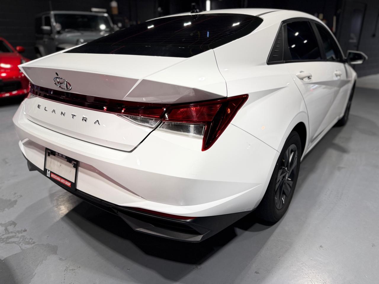 2021 Hyundai Elantra Preferred Photo