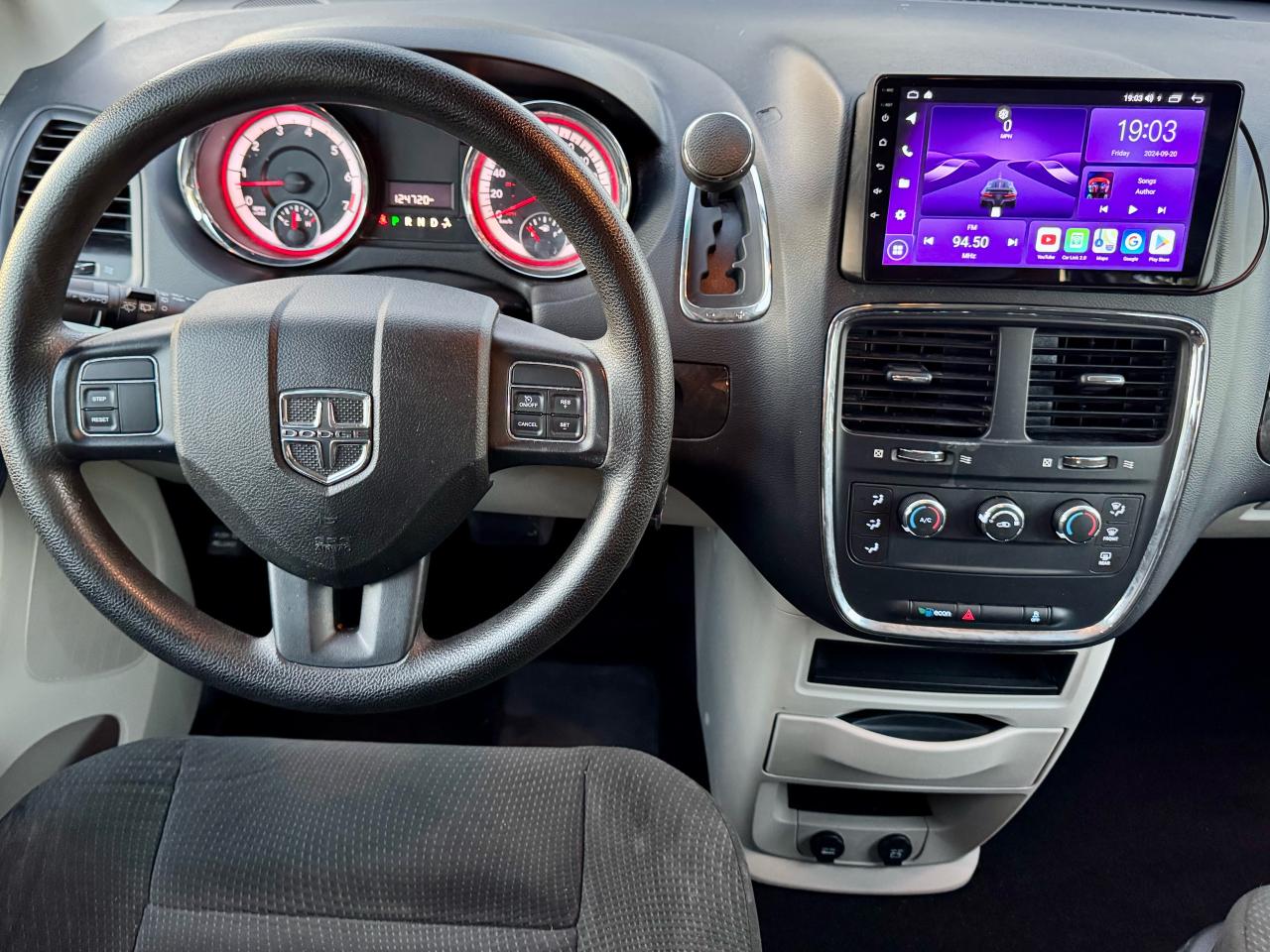 2016 Dodge Grand Caravan 4dr Wgn Canada Value Package Photo2