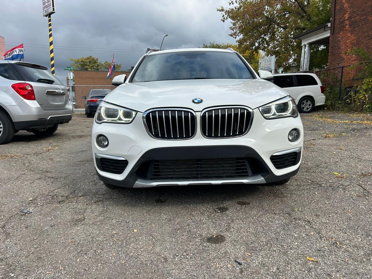 2017 BMW X1 AWD 4dr xDrive28i - Photo #1