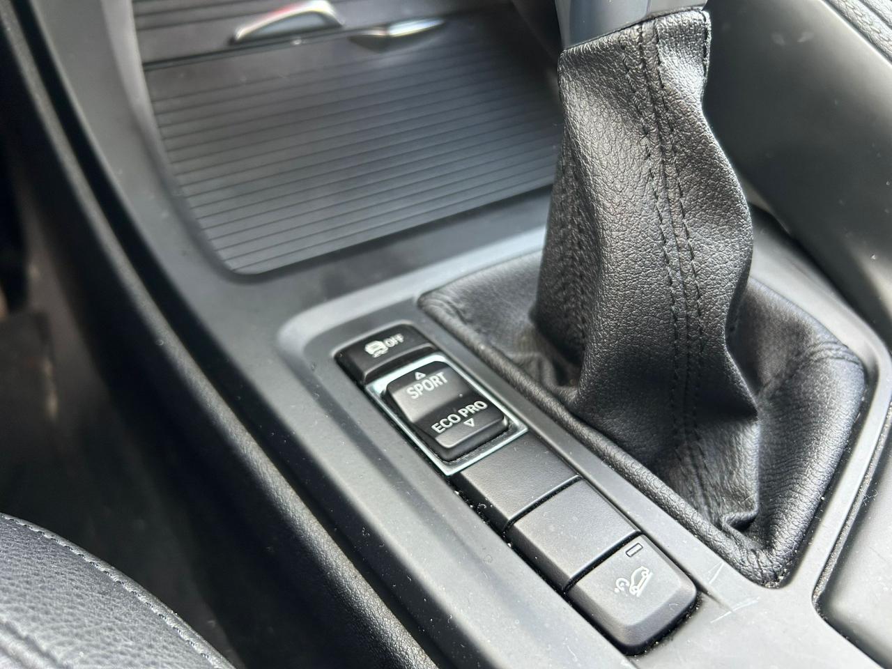 2017 BMW X1 AWD 4dr xDrive28i - Photo #18