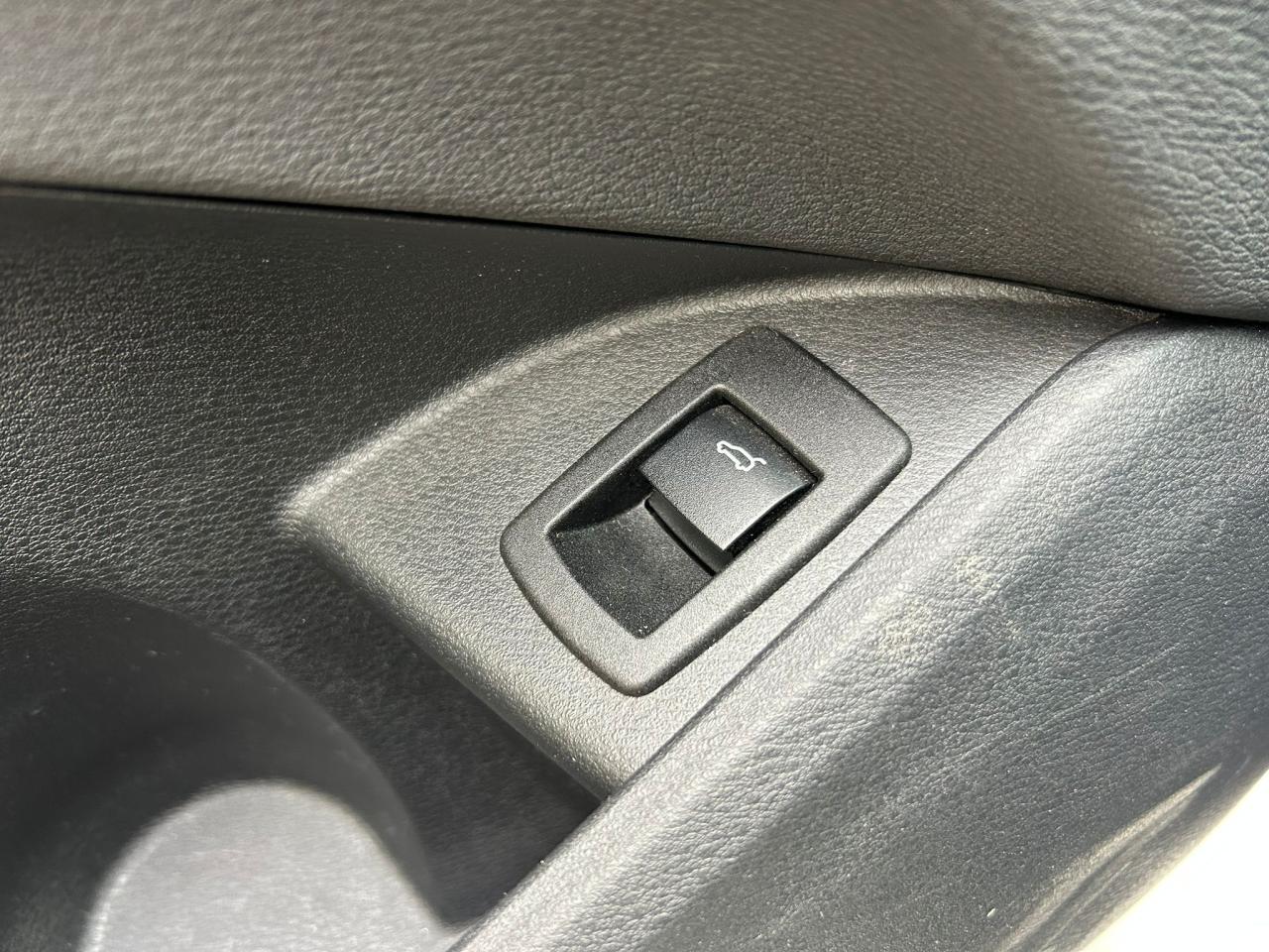 2017 BMW X1 AWD 4dr xDrive28i - Photo #20