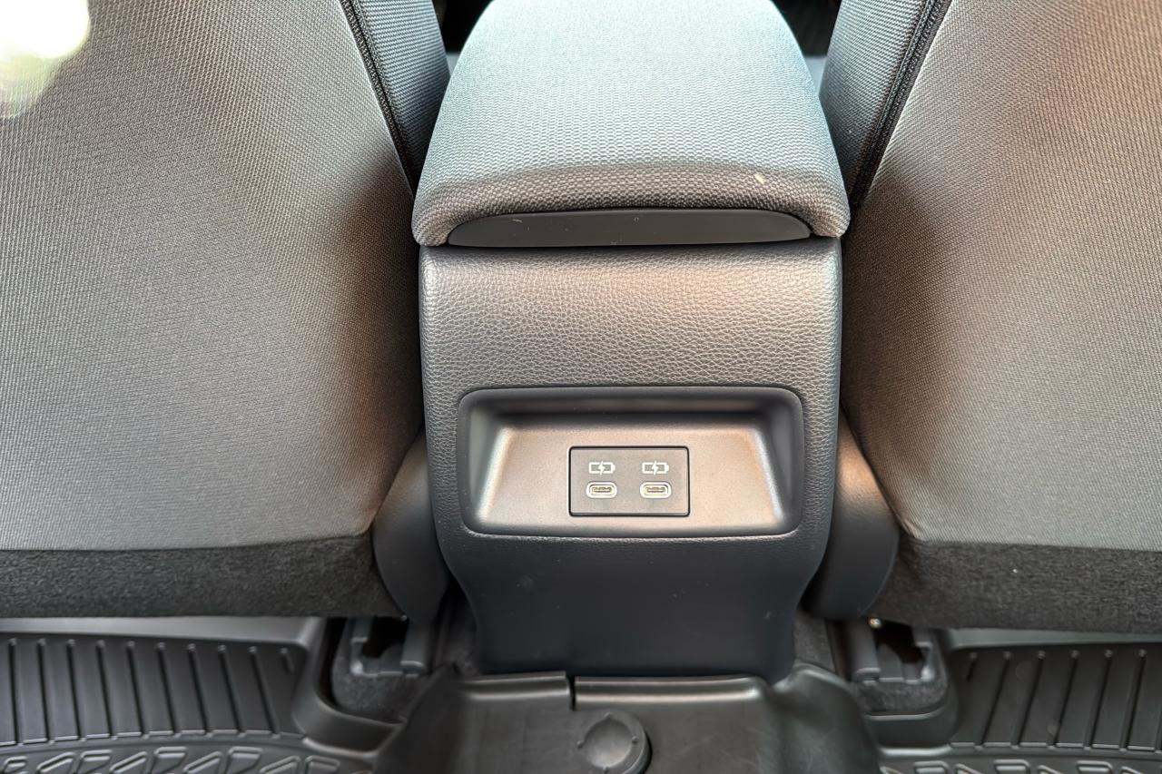 2026 Toyota Corolla LE Photo