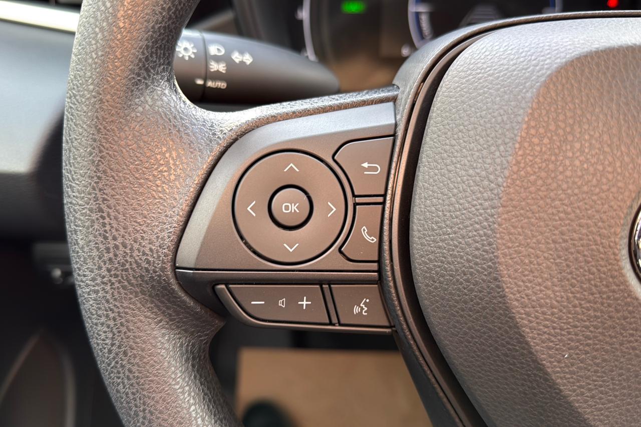 2026 Toyota Corolla LE Photo