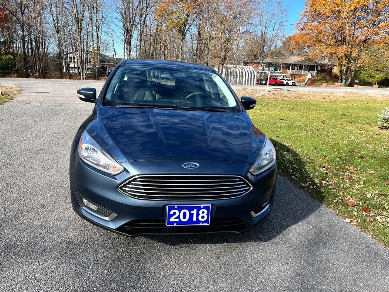 2018 Ford Focus Titanium - Photo #1