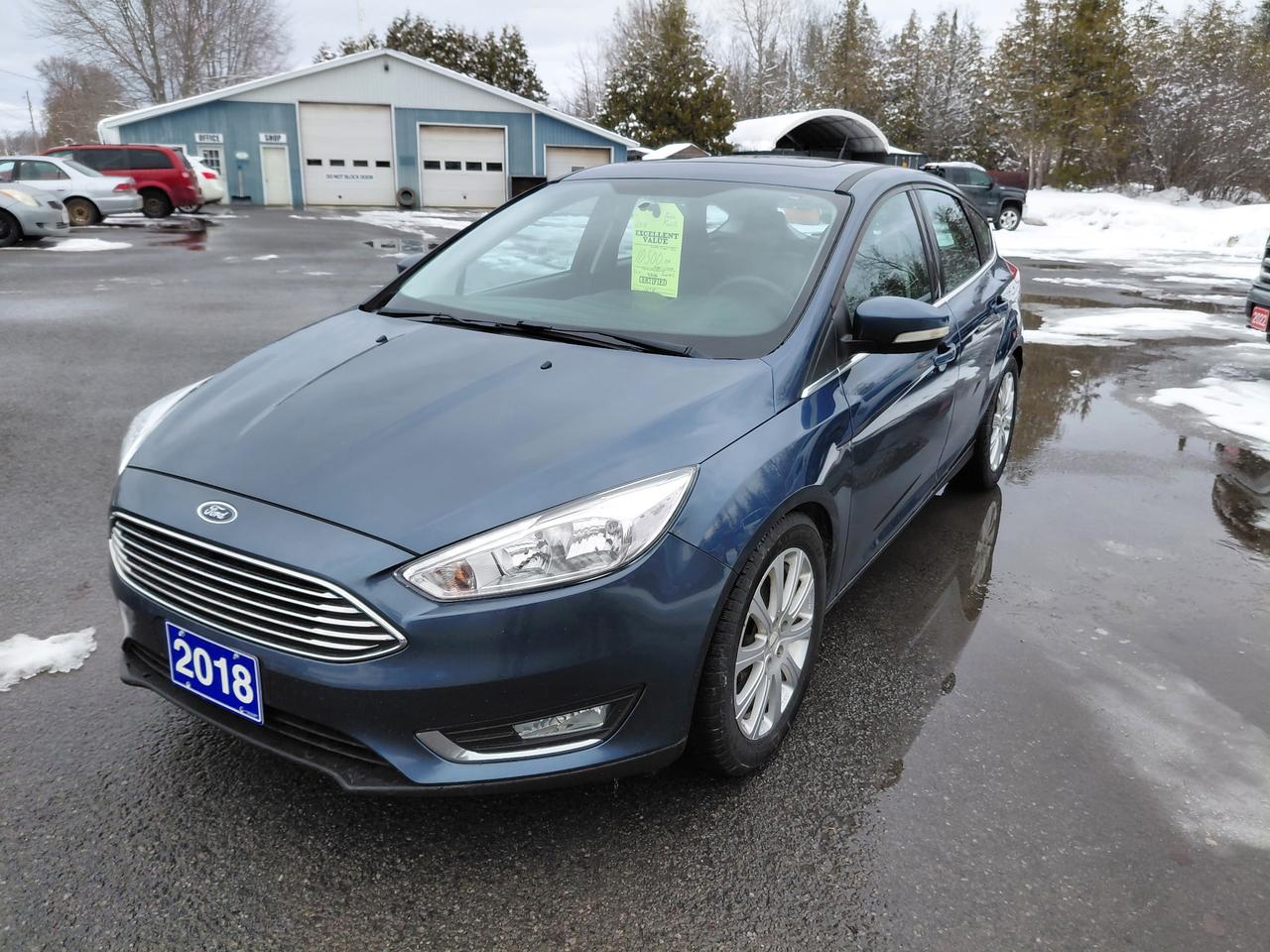2018 Ford Focus Titanium Photo