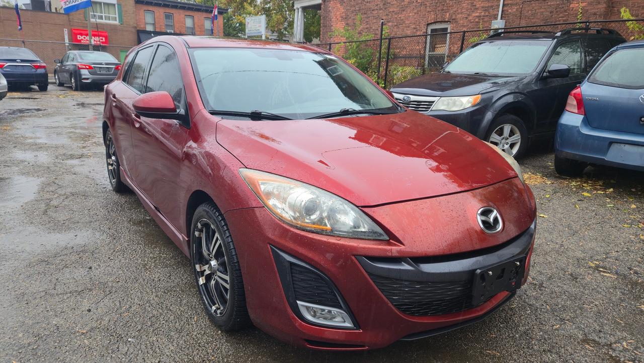 2011 Mazda MAZDA3 4DR HB SPORT AUTO GS - Photo #1