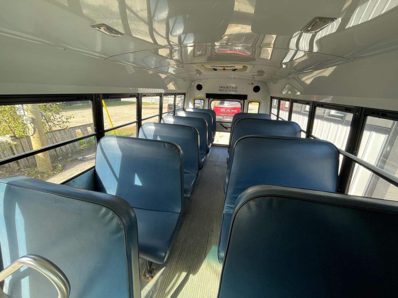 2012 GMC Savana Passenger Van