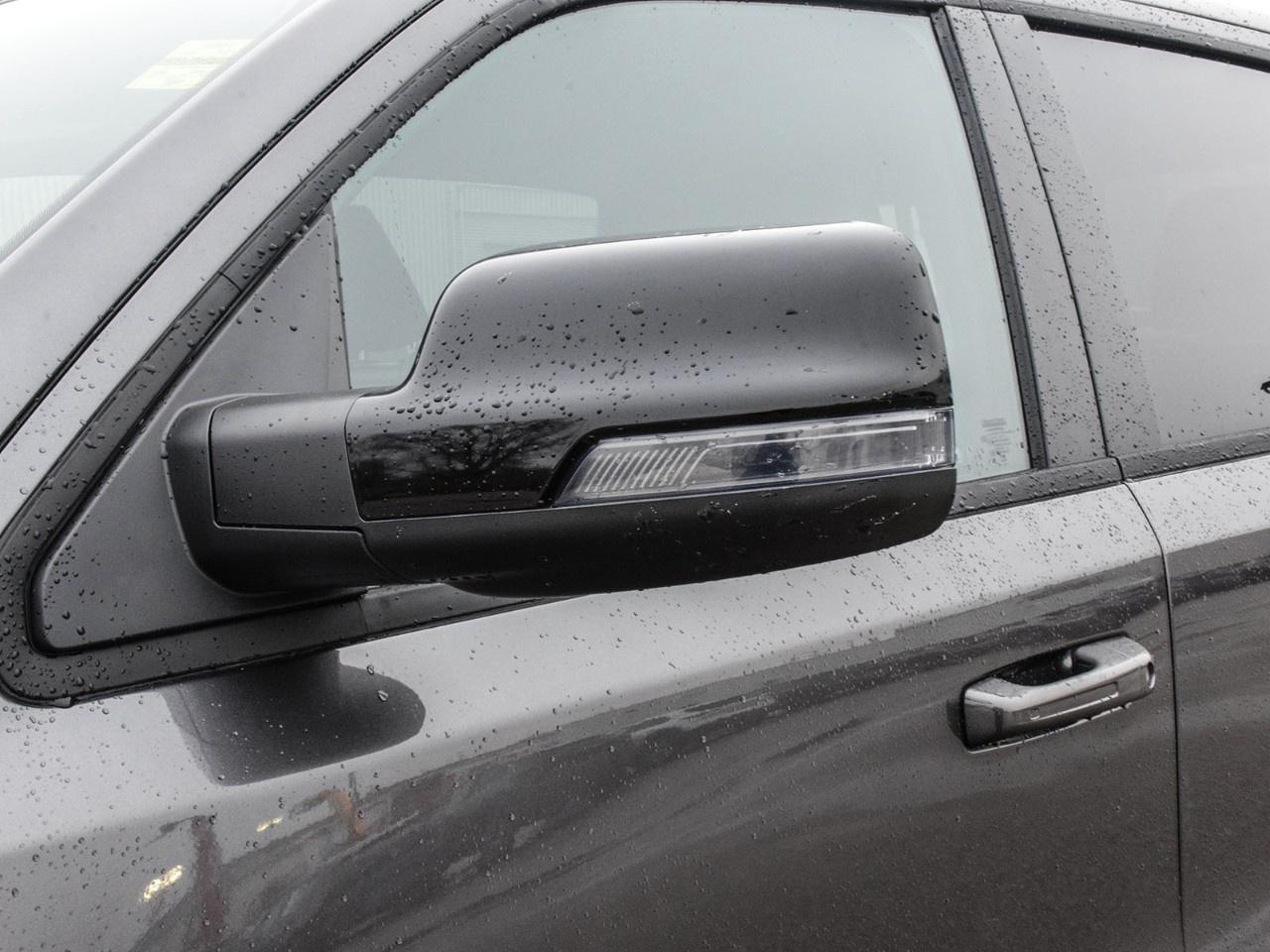 2026 RAM 1500 Sport 4x4 Crew Cab 6'4" Box Photo