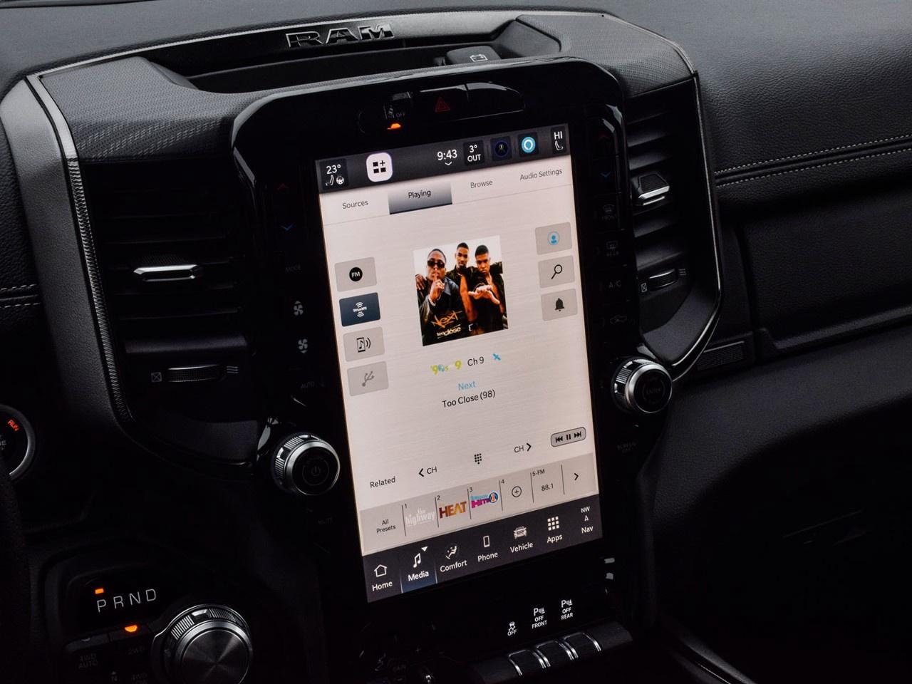 2026 RAM 1500 Sport 4x4 Crew Cab 6'4" Box Photo